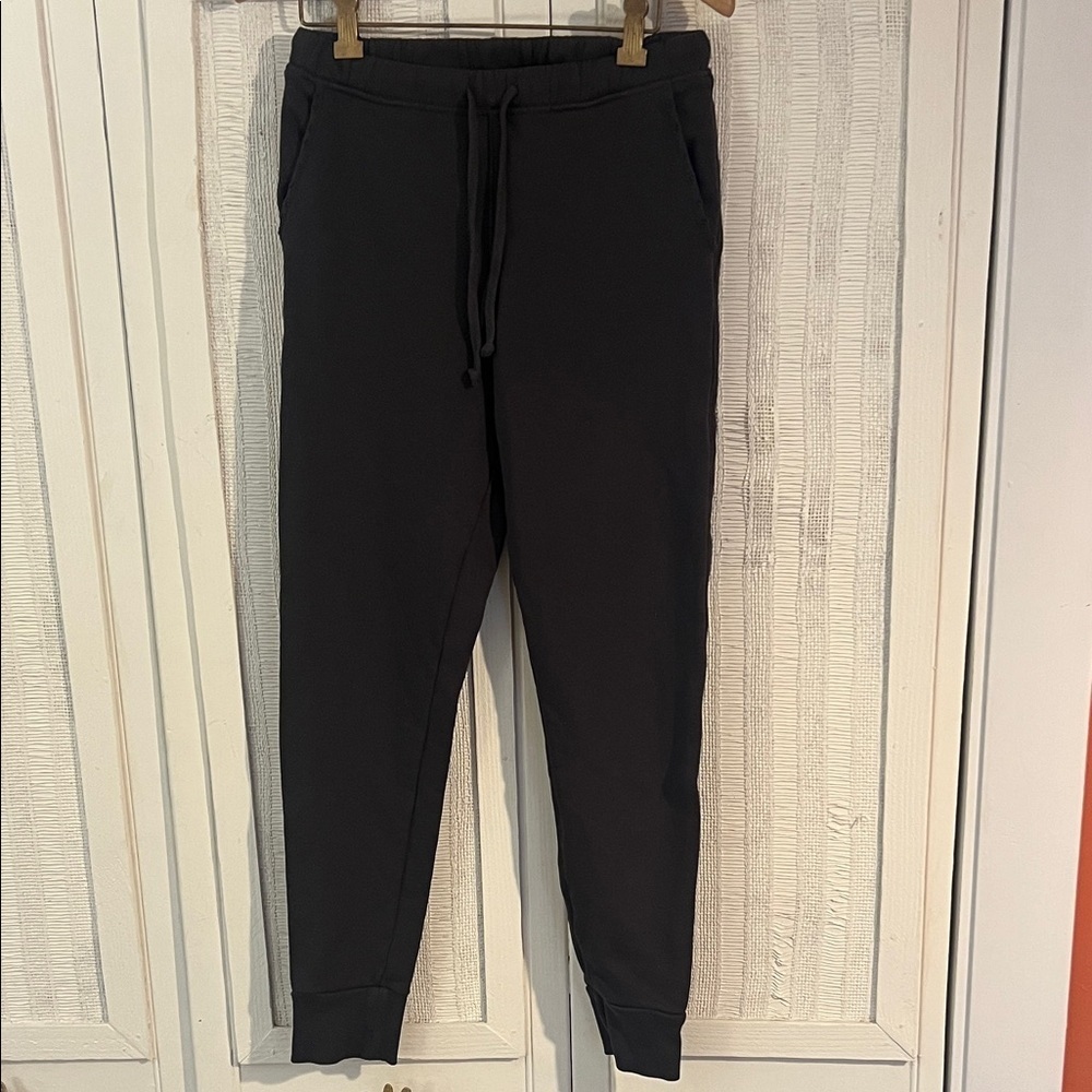 New without tags Frank and Eileen charcoal grey cotton Jogger Pants size S